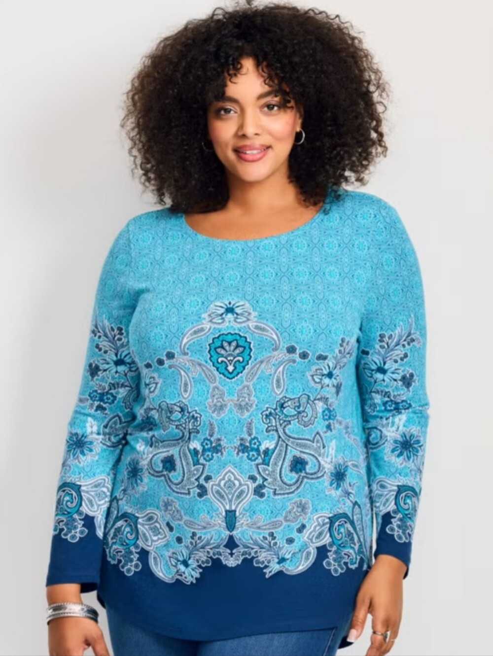 AVENUE DELILAH Blue Paisley Border Print Long-Sleeve Top